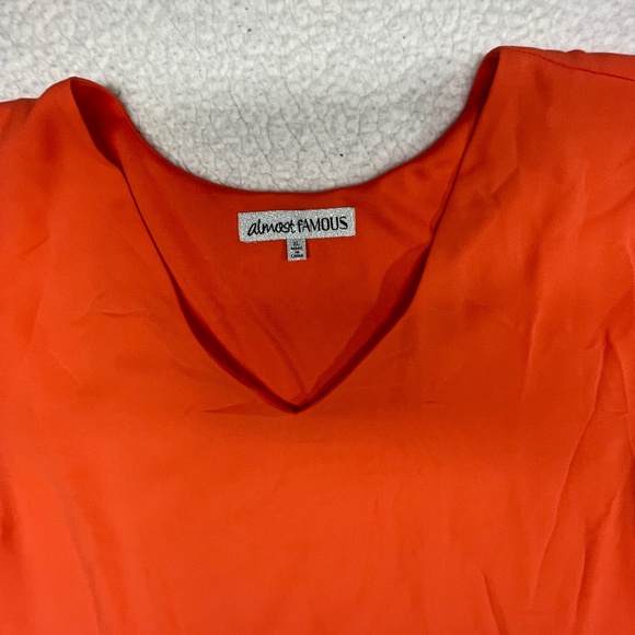 Women’s XL Almost Famous Orange Bell Sleeve Top - Picture 3 of 15
